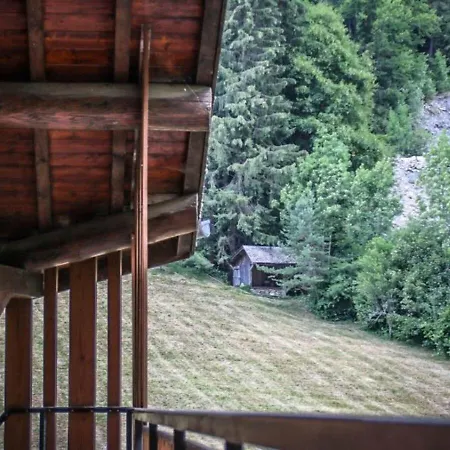 L'ardesia Hostel *
