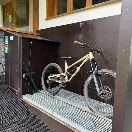 Hostel L'ardesia Morzine